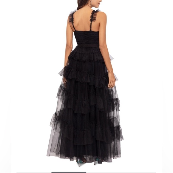 Betsy & Adam Women's Ruffled Tiered Gown size 12 new with tags - Picture 4 of 11